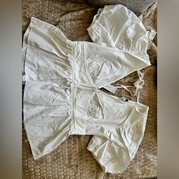 Women’s Tops - Medium Size - VGUC - Picture 8 of 9